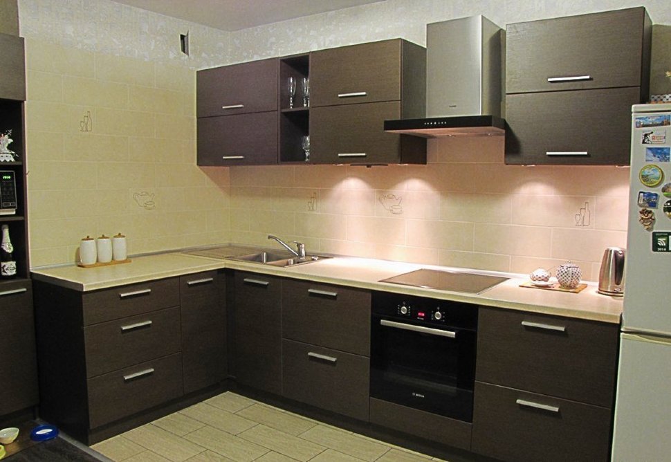 Минимализм восточная пластик кухня Germes, ДСП 1м Вариант 554