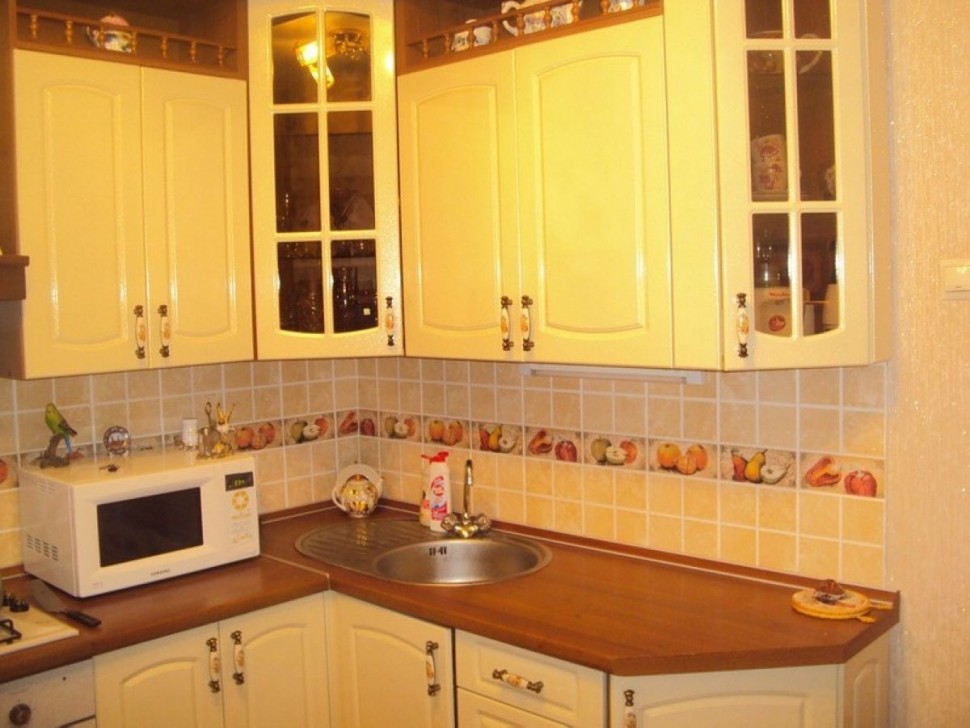 Фіолетові меблі для кухні кутові Germes ДСП, МДФ 1 метр Варіант 2538