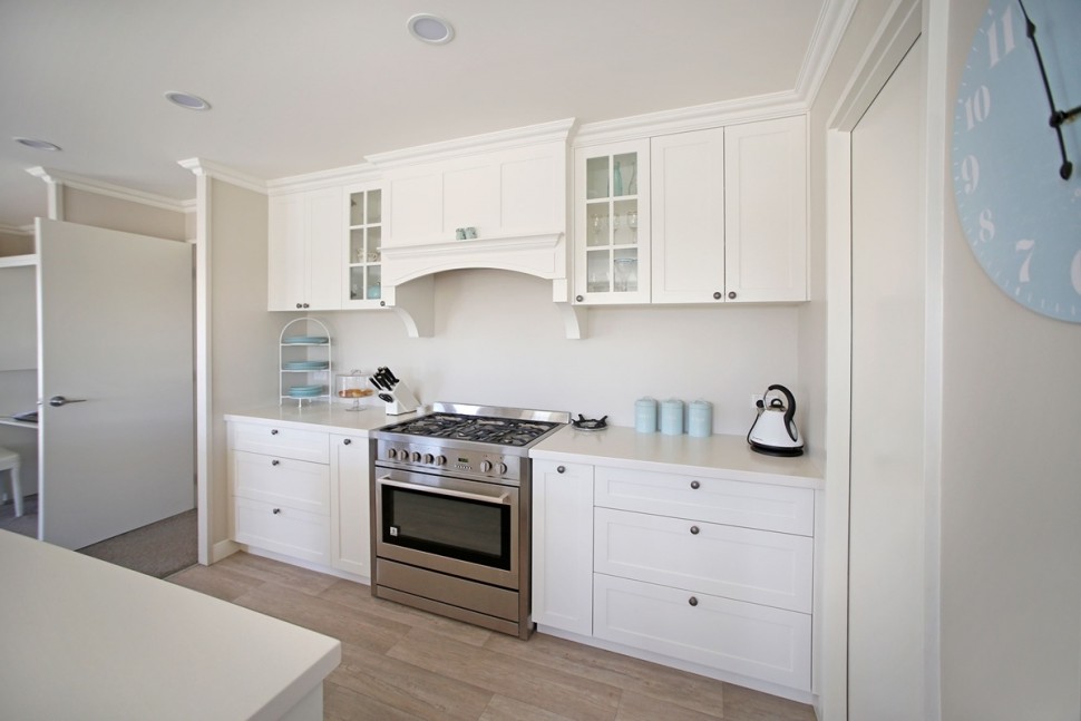 Класична американська пластикова кухня Deluxe ДСП 1м Варіант 1600