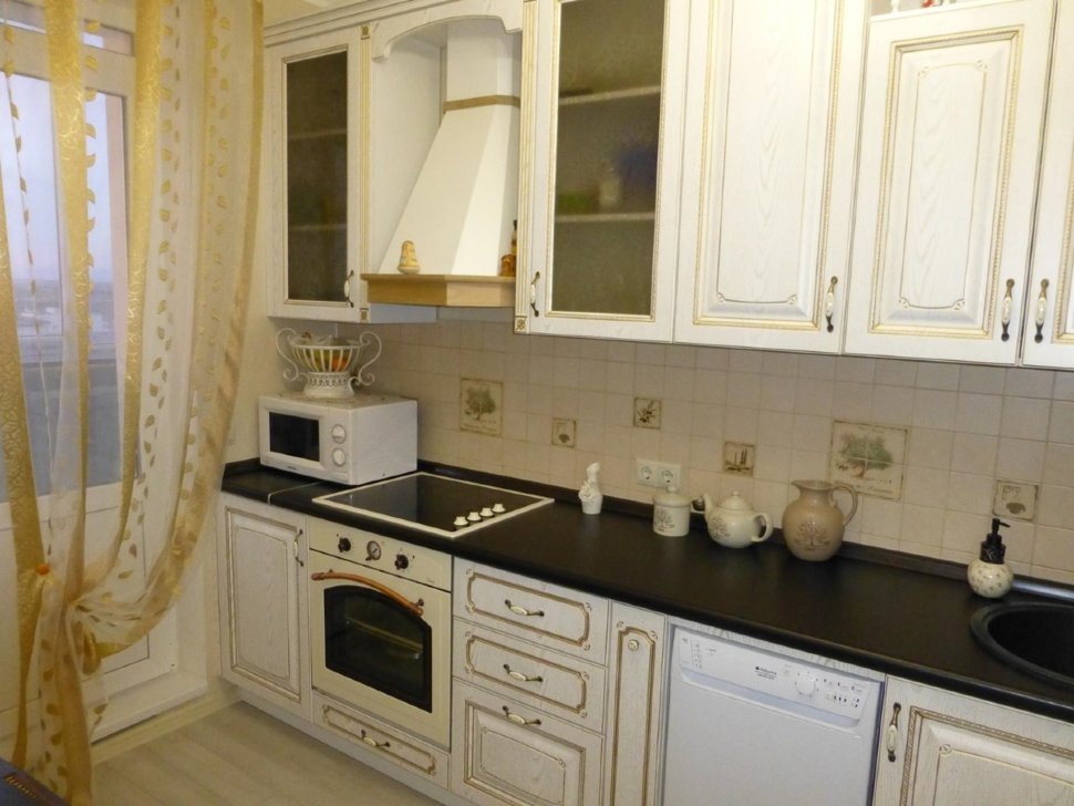 Хай-тек восточная кухня из натурального дерева Germes, ДСП 1м Вариант 96