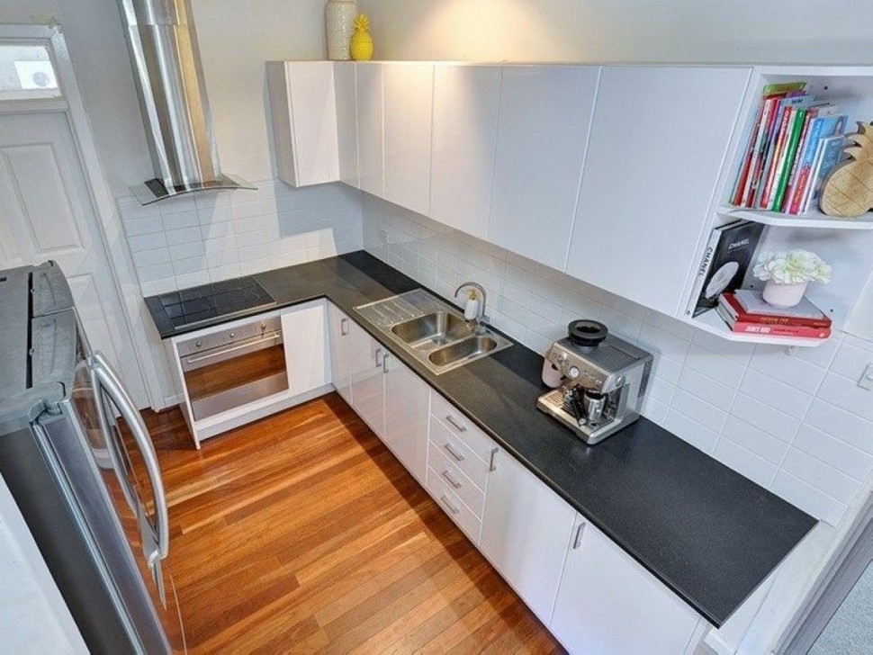 Біла кухня 5 метрів кутова Germes ДСП, МДФ 1 метр Варіант 2272